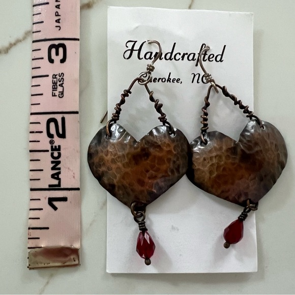 Handcrafted Cherokee Metal Wire Beads HEART Earrings - Picture 4 of 5